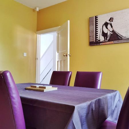 Perry Road, Beautiful Large House Available For Guests And Contractors Parking Wifi Villa Nottingham Luaran gambar
