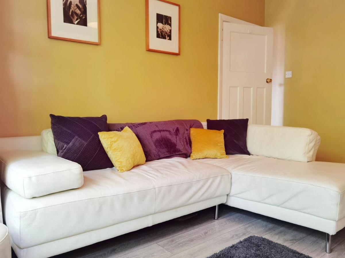 Perry Road, Beautiful Large House Available For Guests And Contractors Parking Wifi Villa Nottingham Luaran gambar